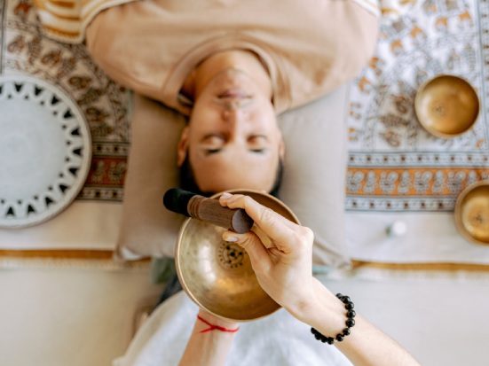 Bagno sonoro: alleviare le tensioni